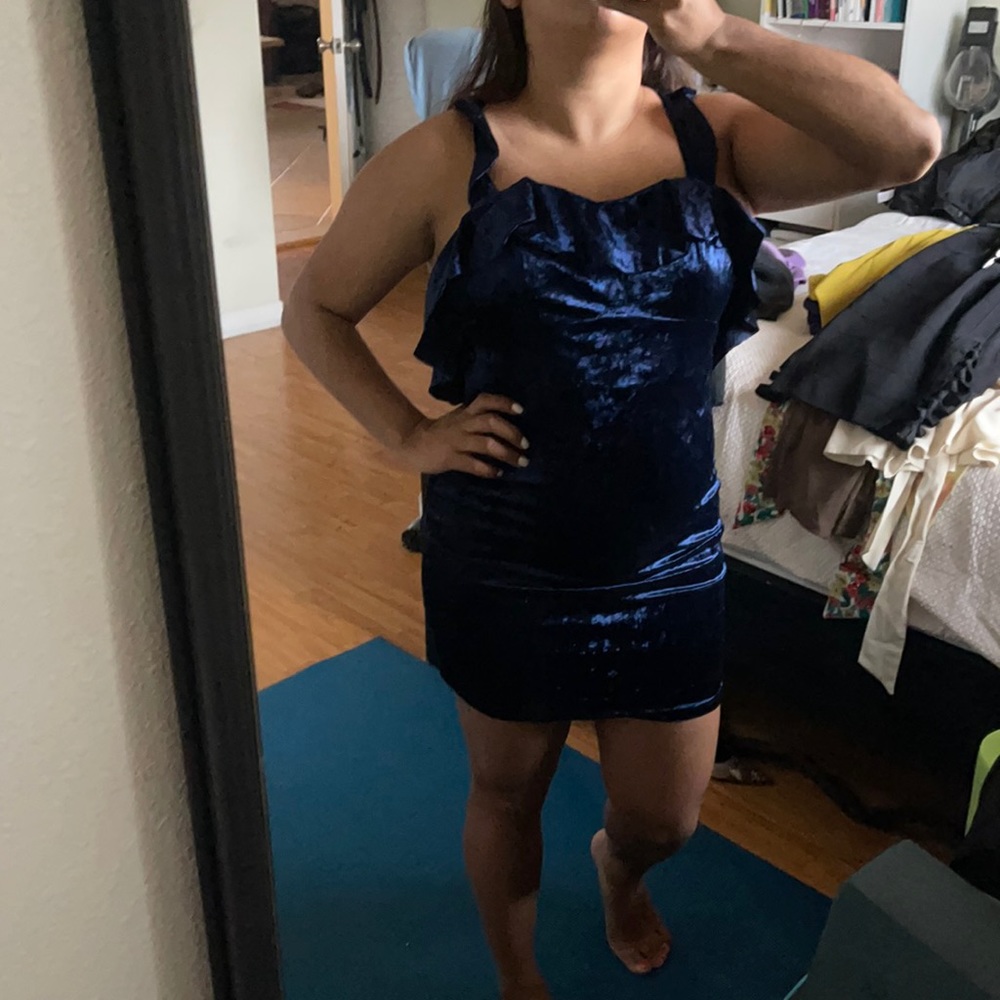 Beautiful & stunning mini blue dress